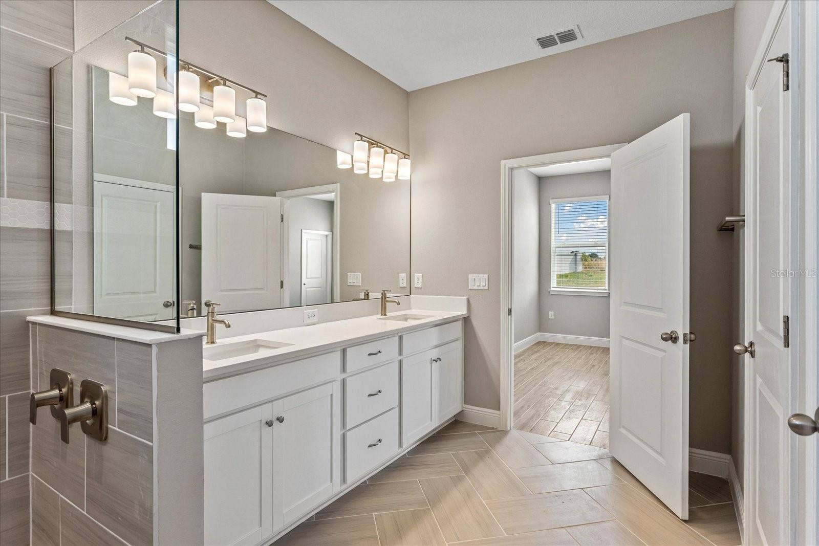 17314 WILD DAISY DRIVE, Winter Garden, FL 34787 17314 WILD DAISY DRIVE, Winter Garden, FL 34787