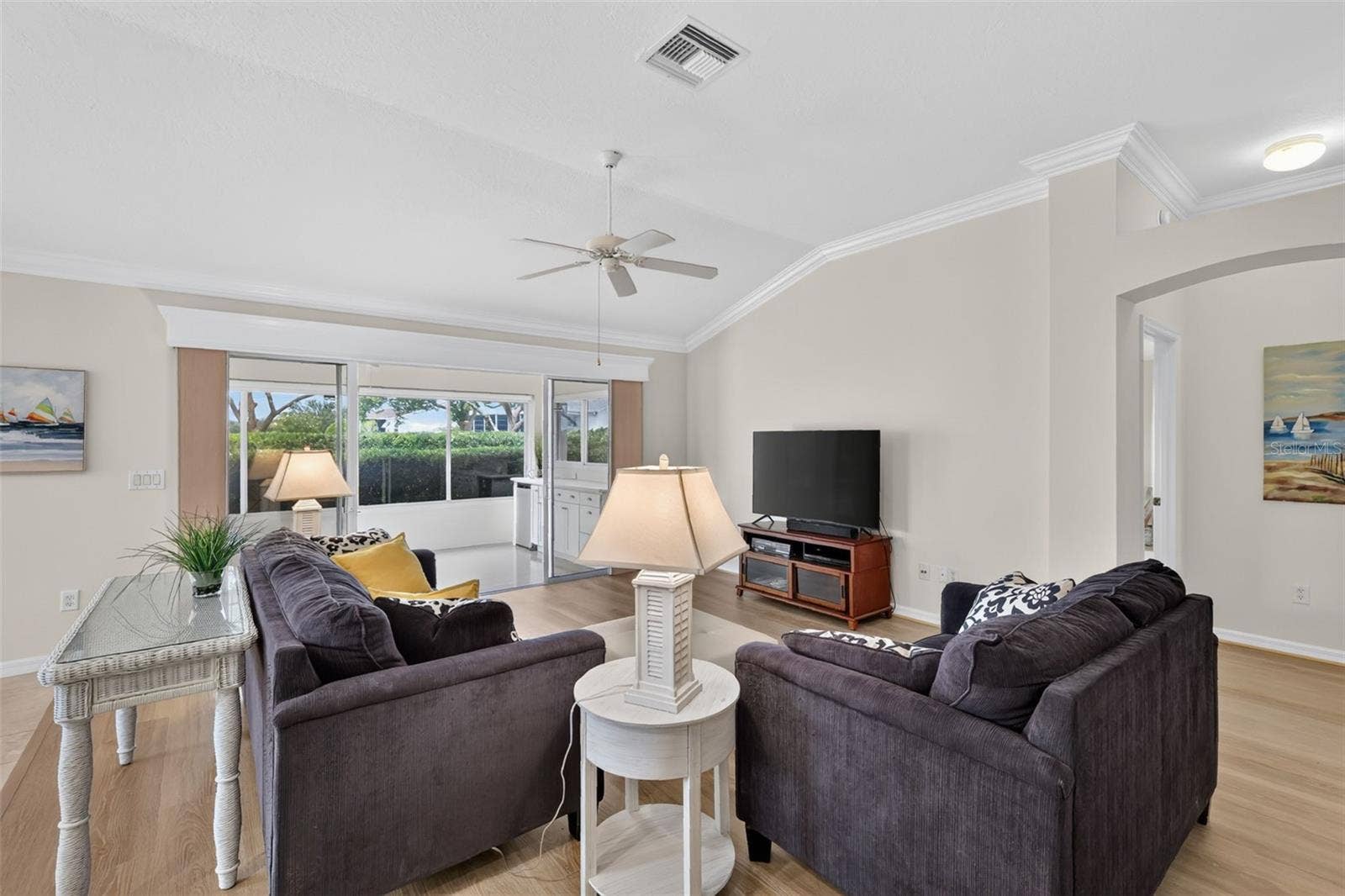 1218 CAMERO DRIVE, Lady Lake, FL 32159 No carpet!