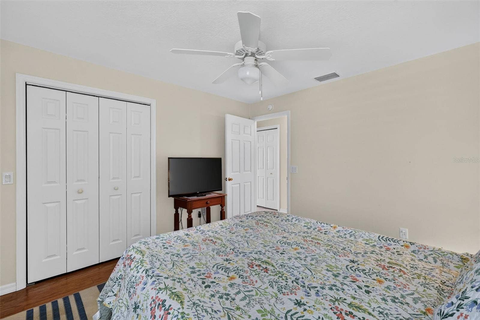 1218 CAMERO DRIVE, Lady Lake, FL 32159 1218 CAMERO DRIVE, Lady Lake, FL 32159