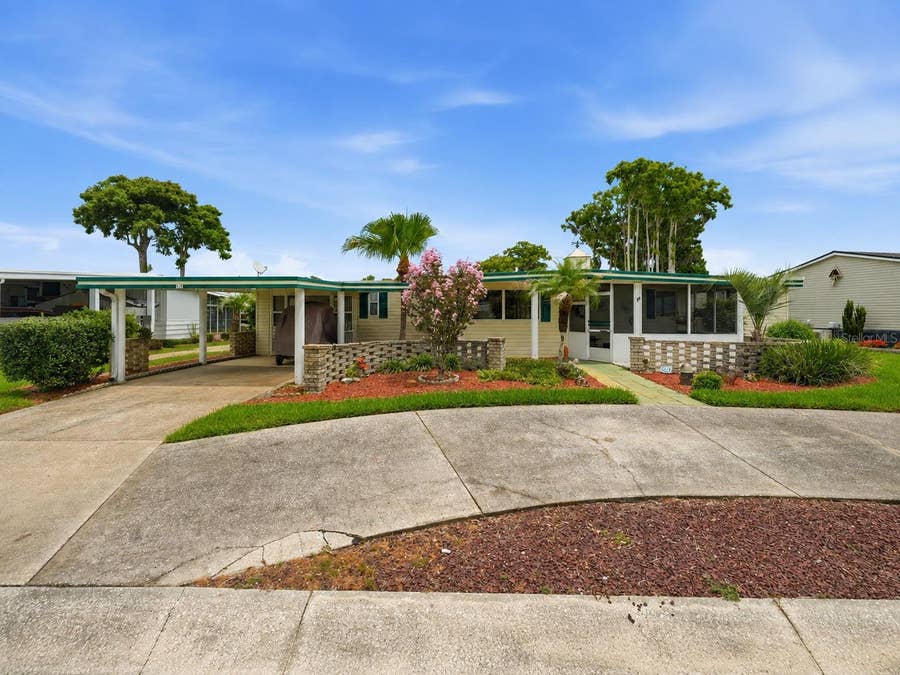 Property photo for 928 MORNINGVIEW DRIVE, Tavares, FL