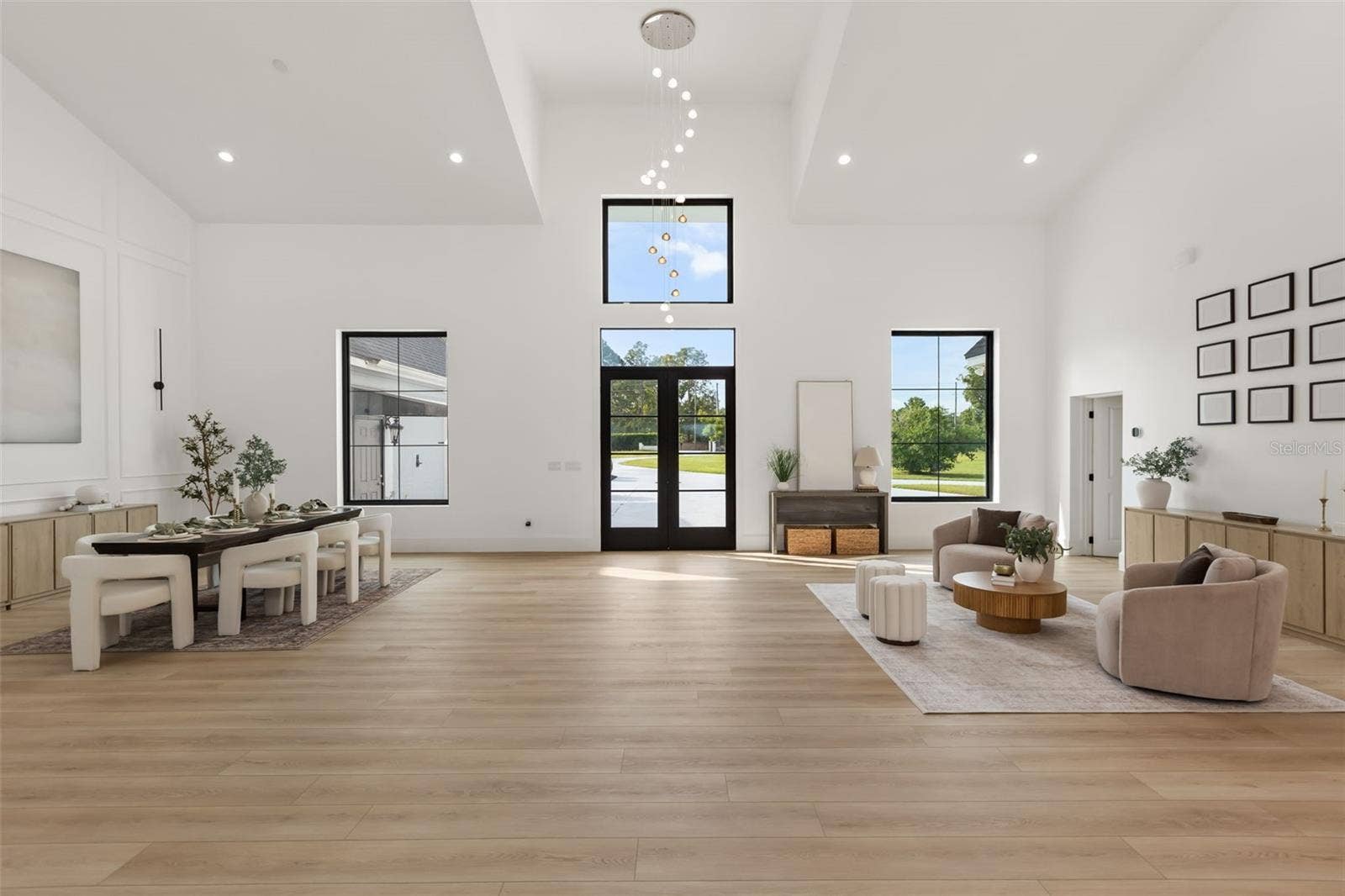 Entry with Dining and Sitting Areas