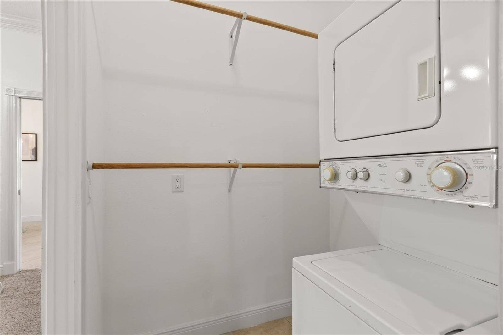 In-Law Suite 2 Closet with Laundry