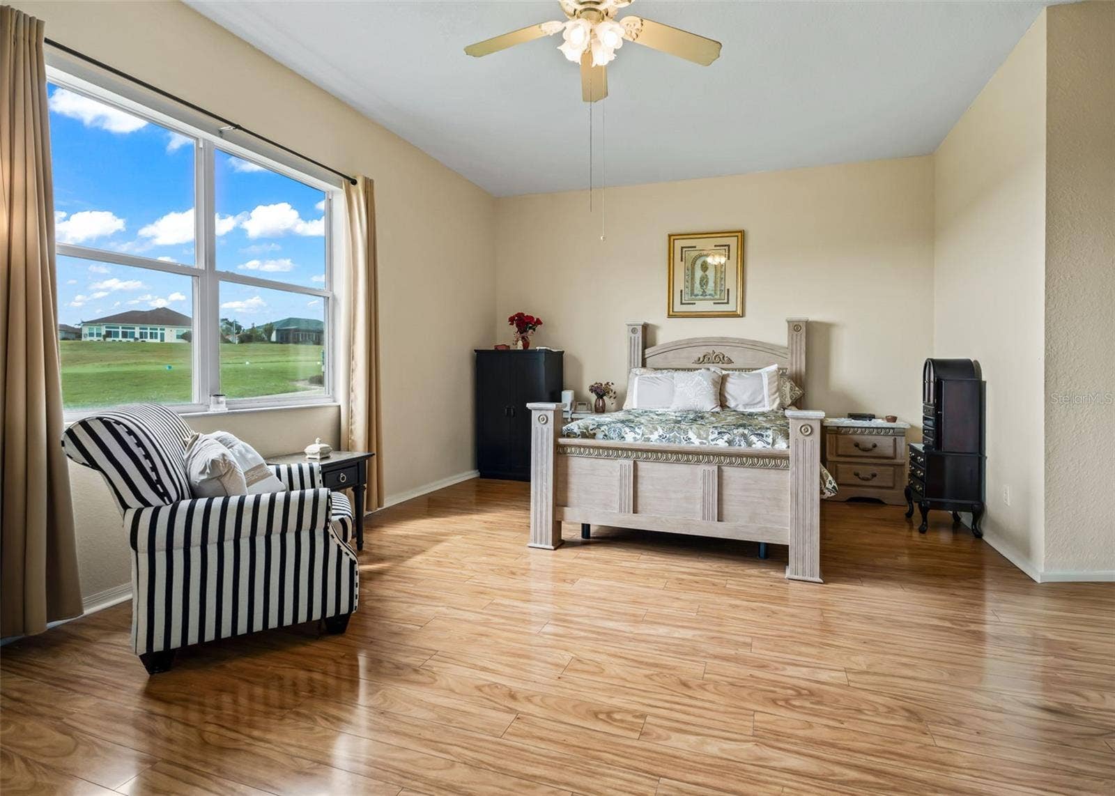 Primary Suite w/Laminate Flooriing