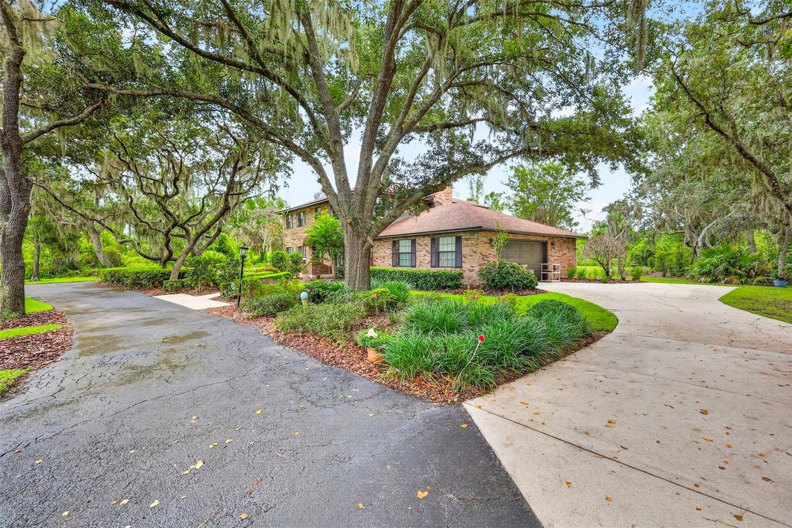 15240 SHADY LANE, Tavares, FL 32778 15240 SHADY LANE, Tavares, FL 32778