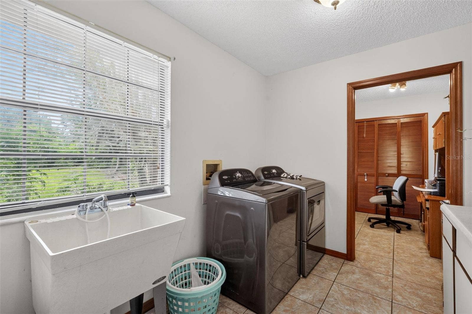 15240 SHADY LANE, Tavares, FL 32778 15240 SHADY LANE, Tavares, FL 32778