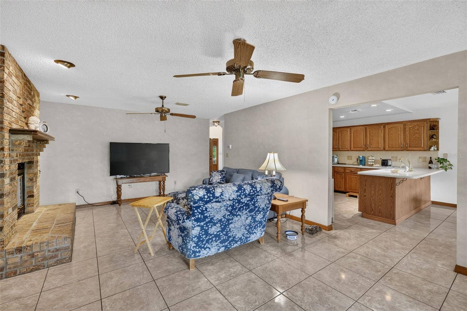 15240 SHADY LANE, Tavares, FL 32778 15240 SHADY LANE, Tavares, FL 32778