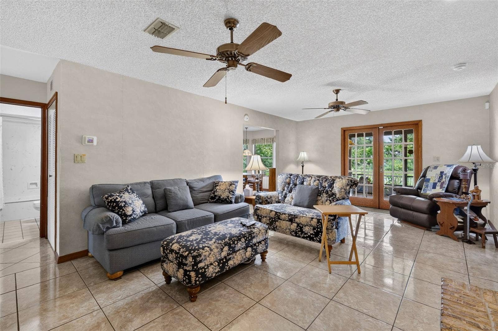 15240 SHADY LANE, Tavares, FL 32778 15240 SHADY LANE, Tavares, FL 32778