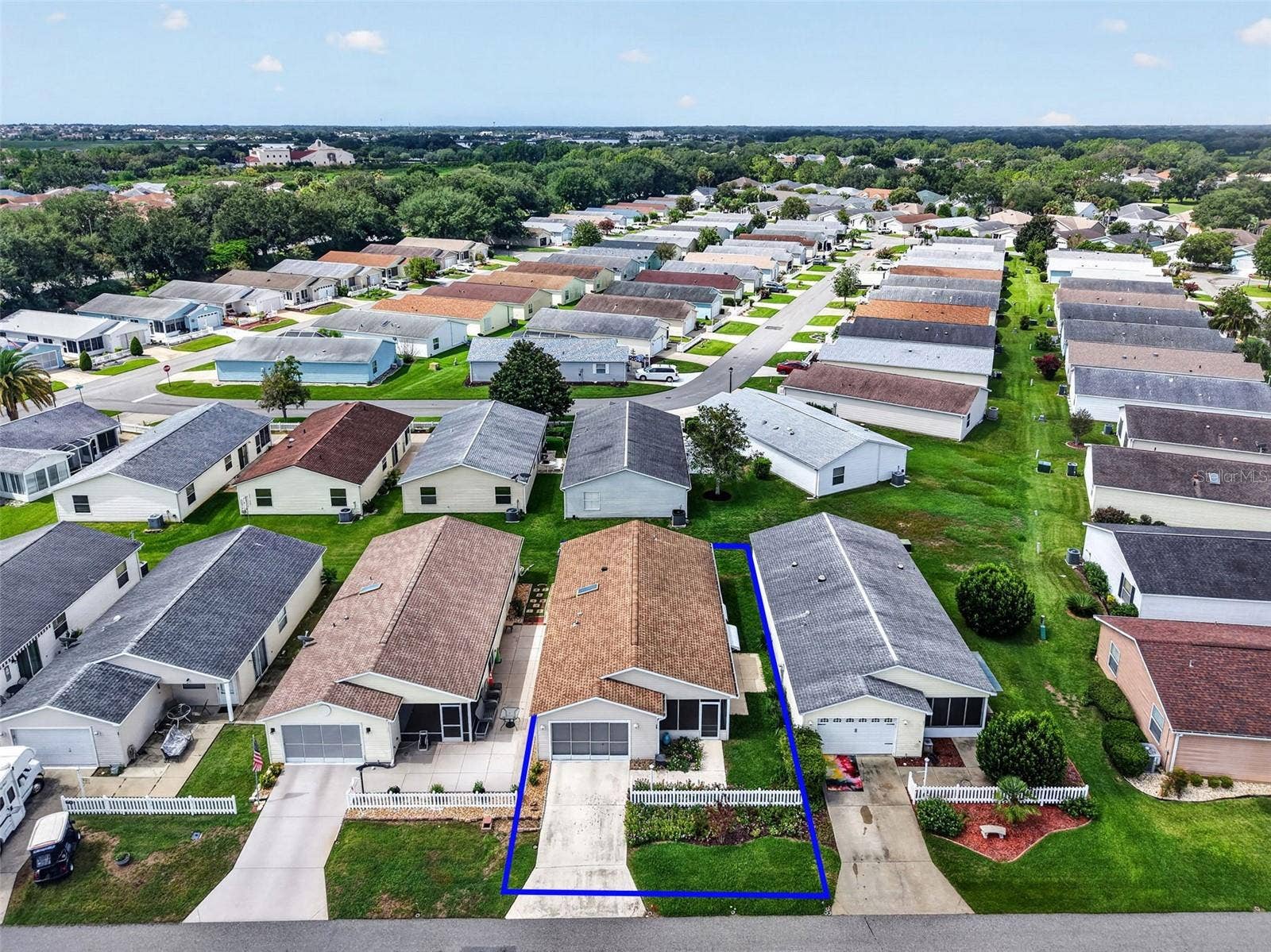 483 HILDALGO DRIVE, The Villages, FL 32159 483 HILDALGO DRIVE, The Villages, FL 32159