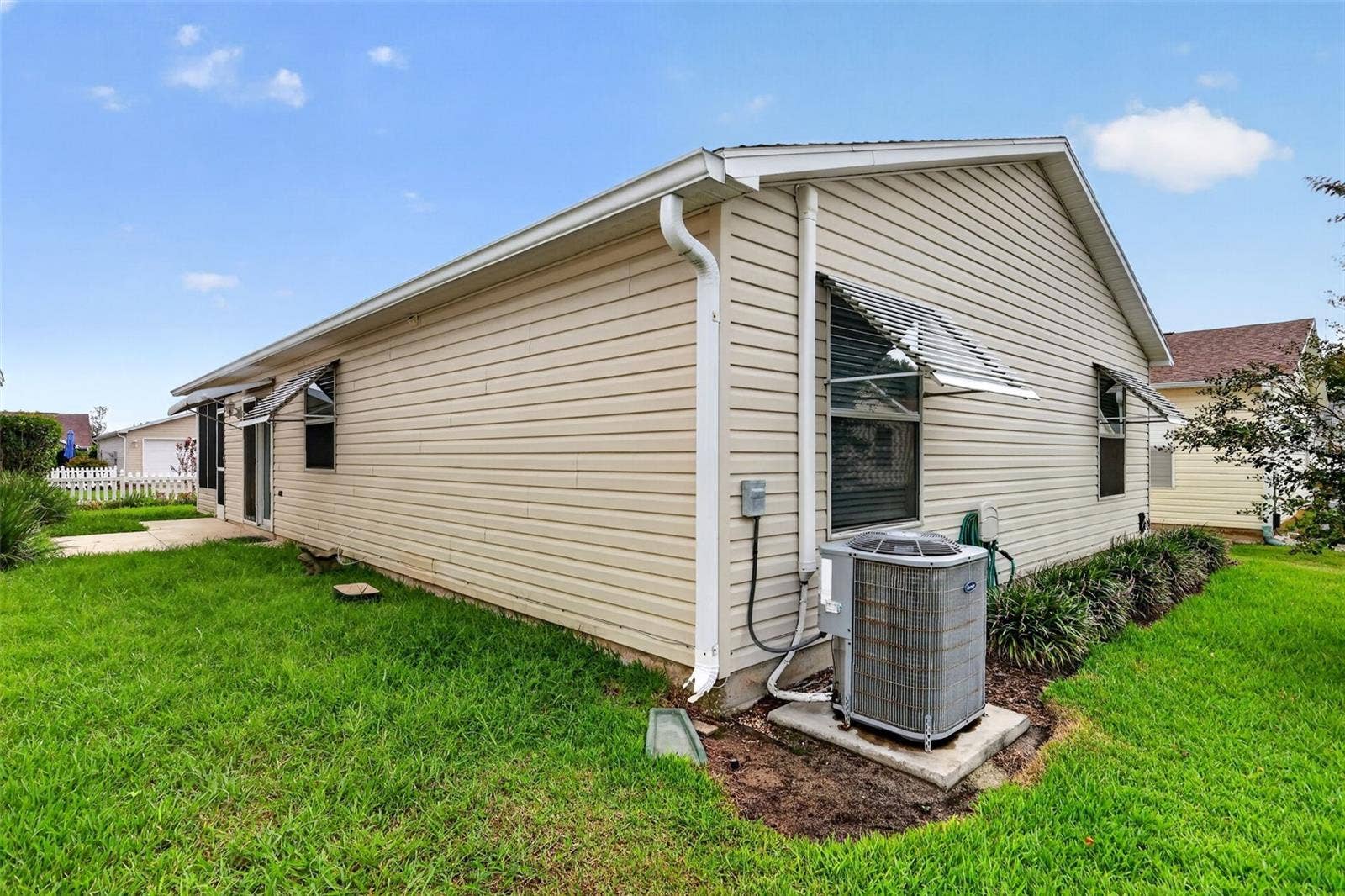 483 HILDALGO DRIVE, The Villages, FL 32159 483 HILDALGO DRIVE, The Villages, FL 32159