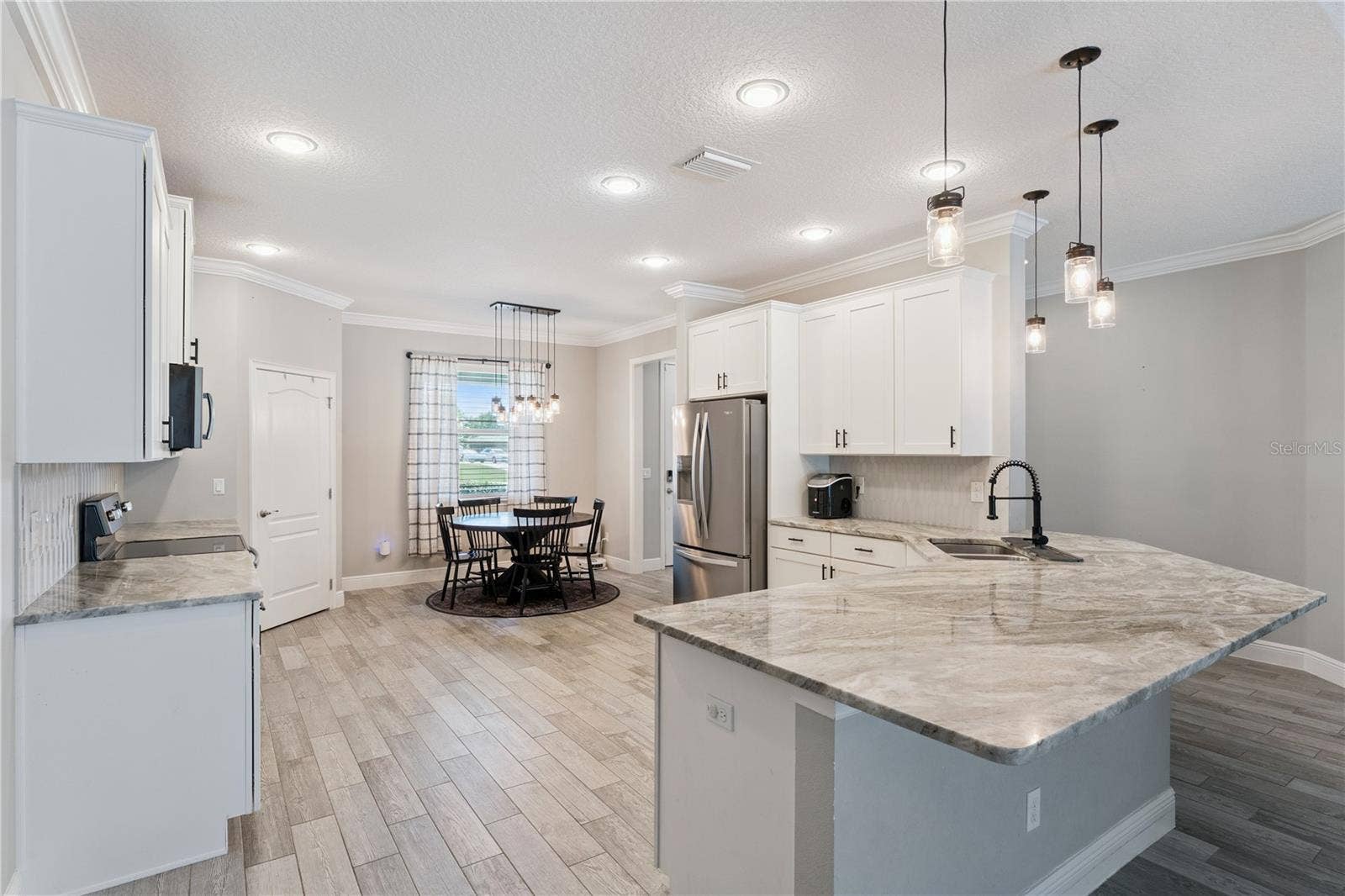 18145 GREAT BLUE HERON DRIVE, Groveland, FL 34736 18145 GREAT BLUE HERON DRIVE, Groveland, FL 34736