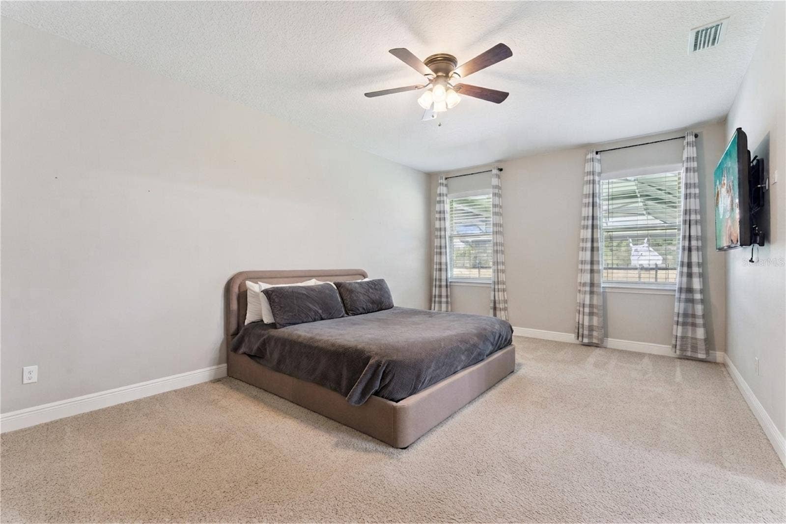 18145 GREAT BLUE HERON DRIVE, Groveland, FL 34736 Primary Bedroom