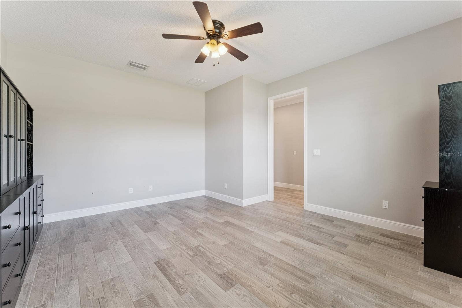 18145 GREAT BLUE HERON DRIVE, Groveland, FL 34736 office- different angle