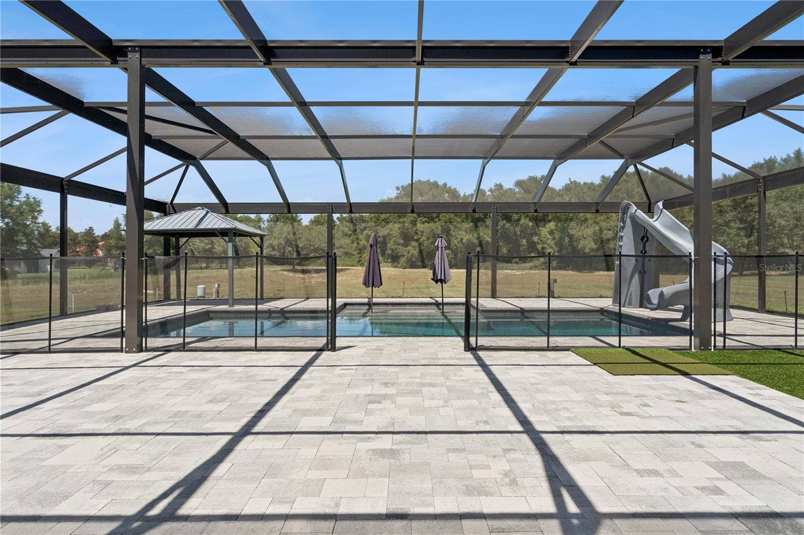 18145 GREAT BLUE HERON DRIVE, Groveland, FL 34736 Heated Salt Water Pool