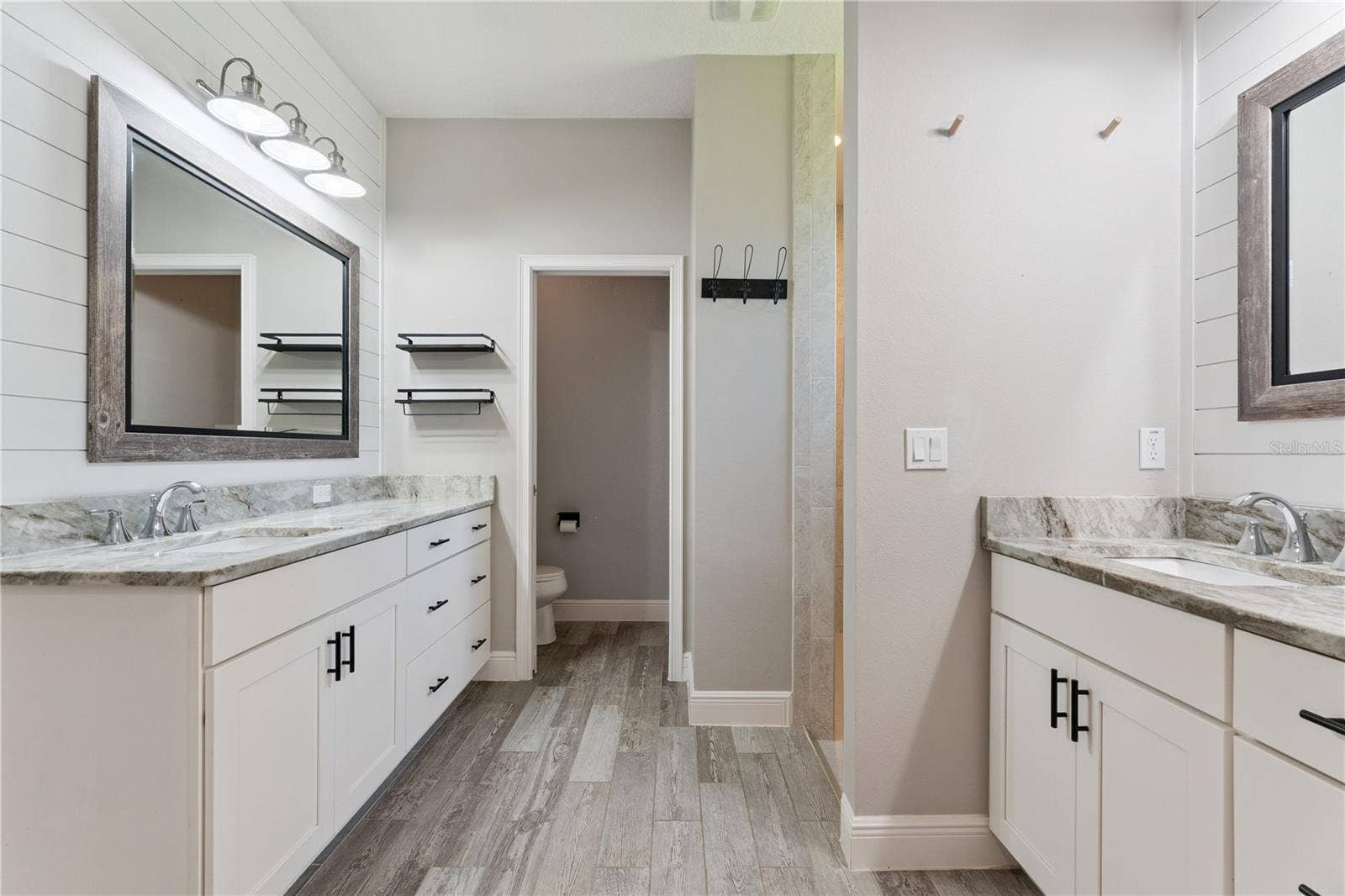18145 GREAT BLUE HERON DRIVE, Groveland, FL 34736 Primary Bathroom