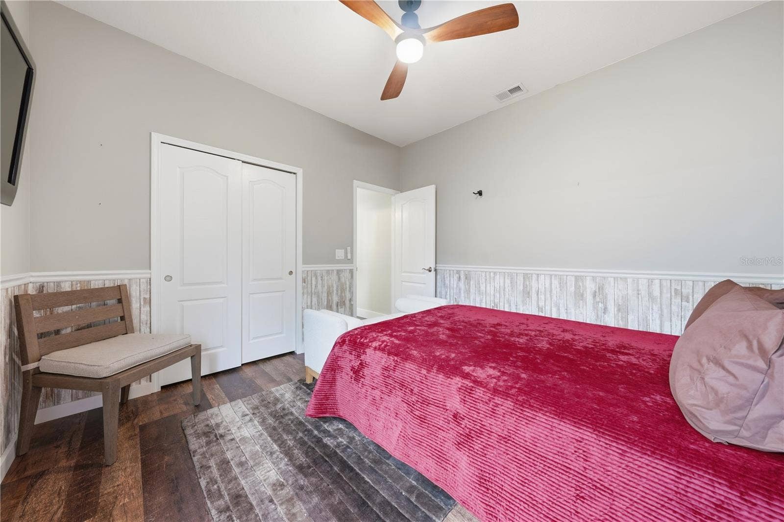 2360 PARK FOREST BOULEVARD, Mount Dora, FL 32757 2360 PARK FOREST BOULEVARD, Mount Dora, FL 32757