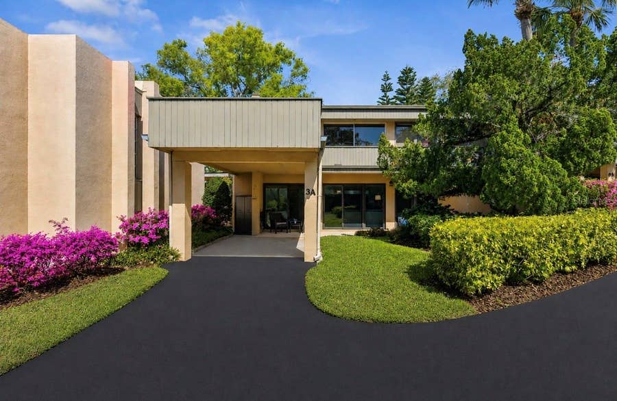 Property photo for 601 W OLD US HIGHWAY 441, #3A, Mount Dora, FL
