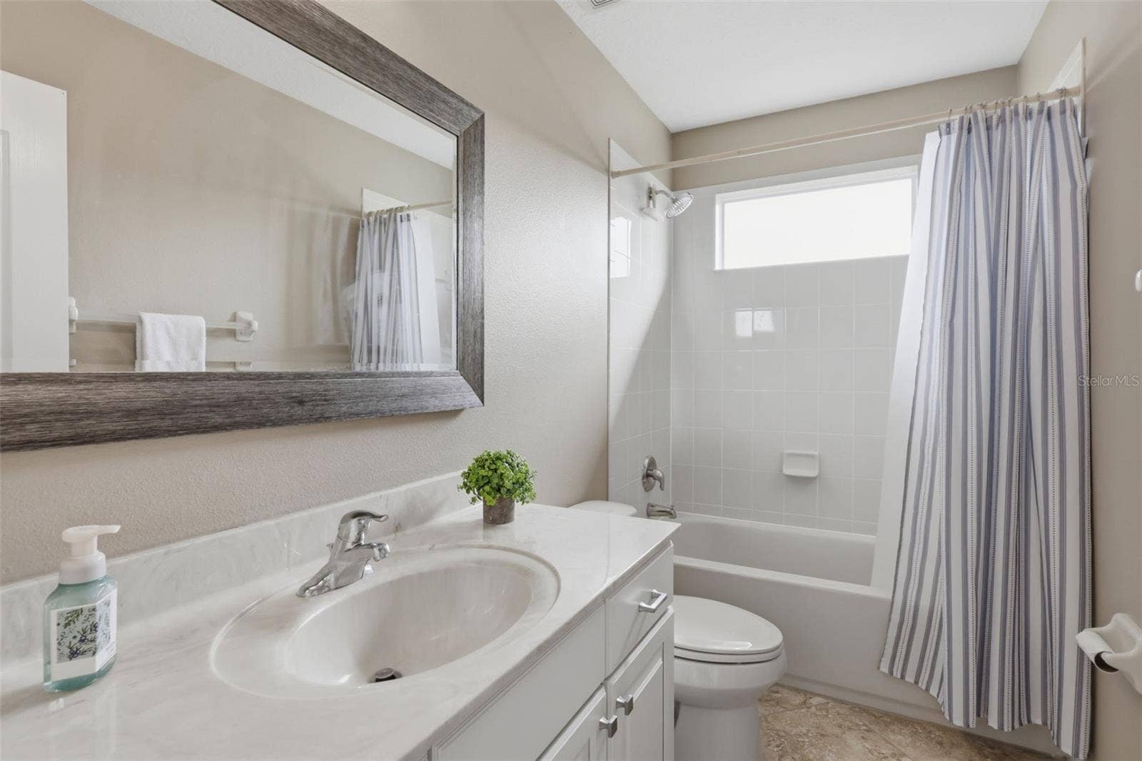 426 DUFF DRIVE, Winter Garden, FL 34787 4th Upstairs Bedroom