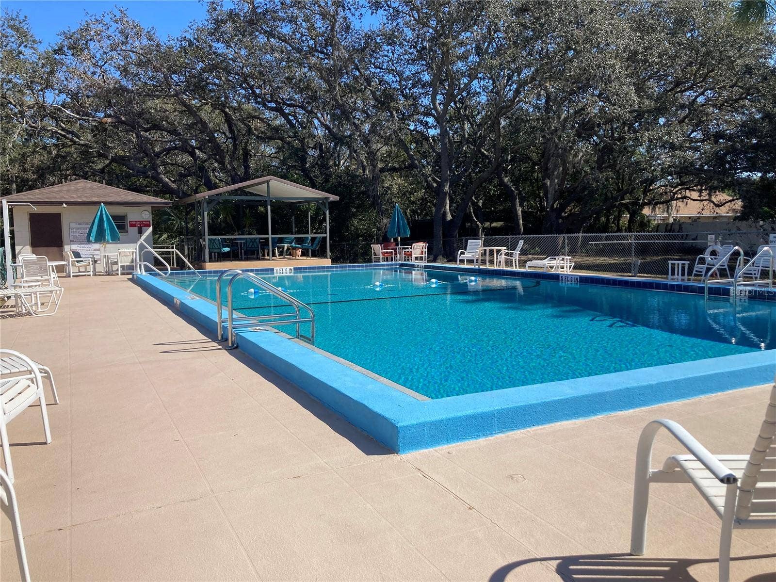 Community pool