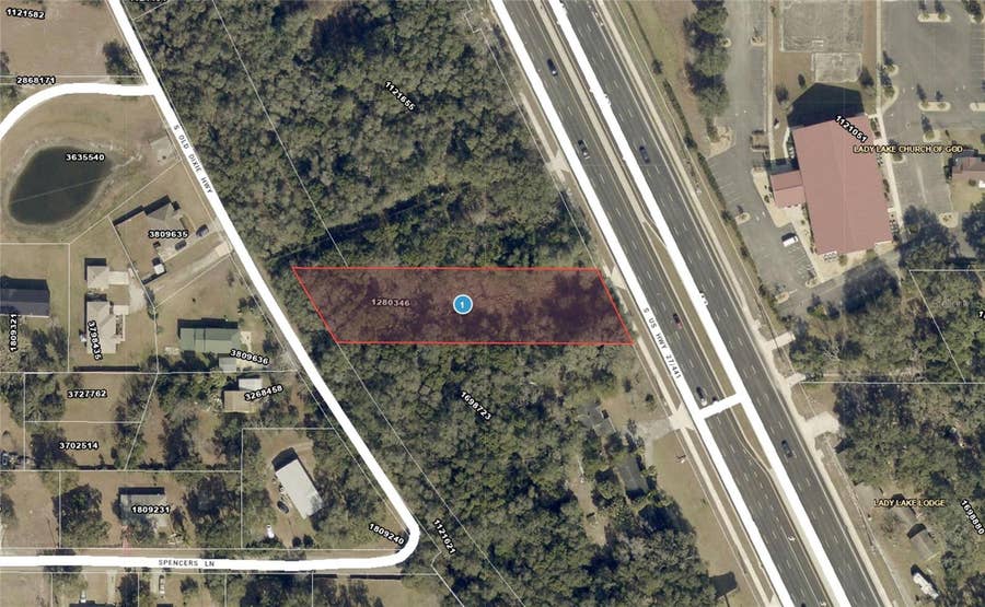 Property photo for 524 S HIGHWAY 27/441, Lady Lake, FL