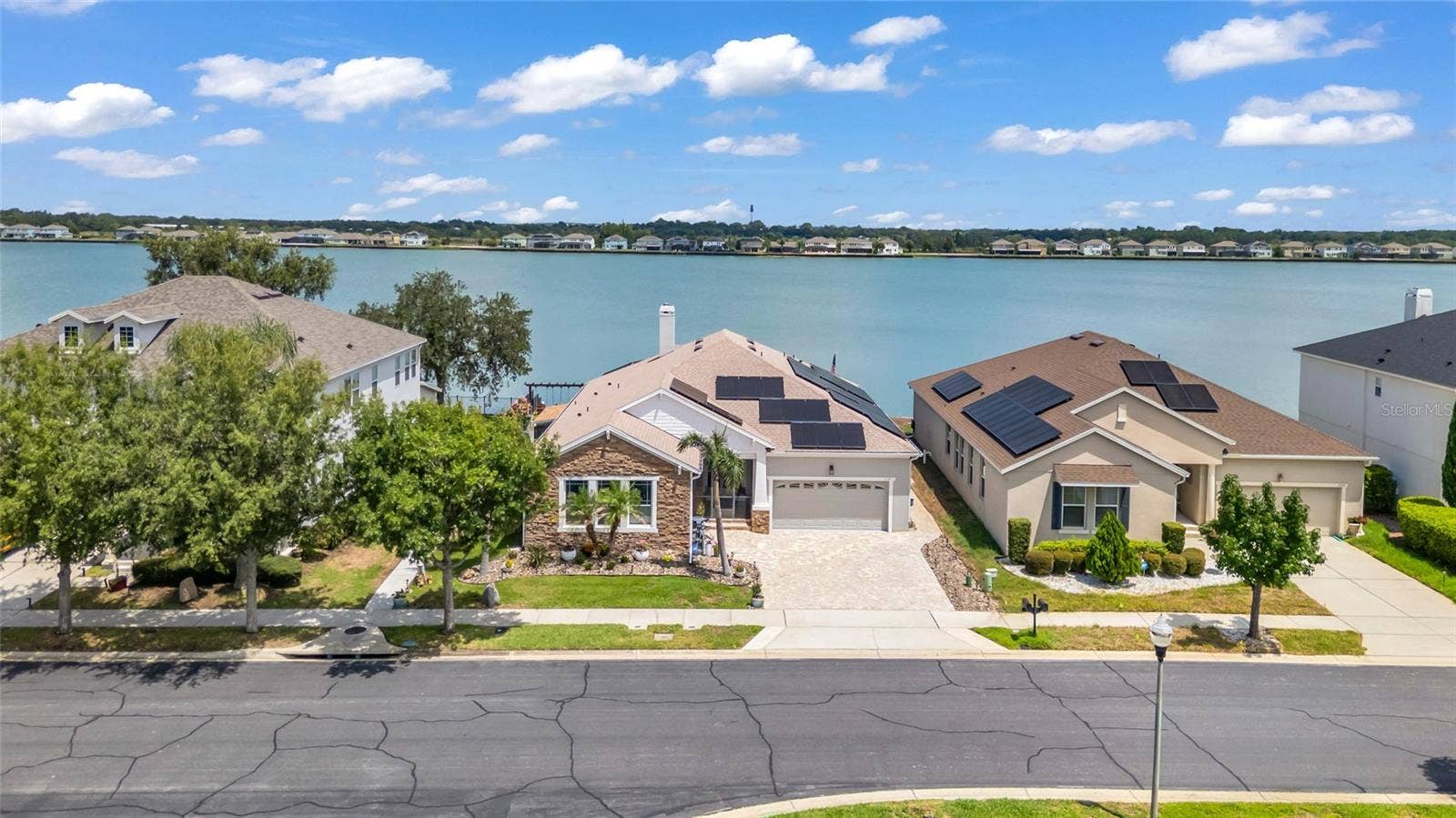 237 BLUE CYPRESS DRIVE, Groveland, FL 34736