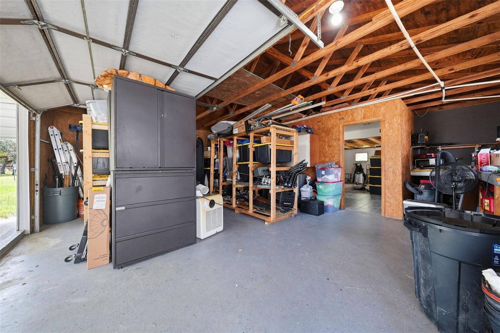 44945 2ND STREET, Deland, FL 32720 44945 2ND STREET, Deland, FL 32720