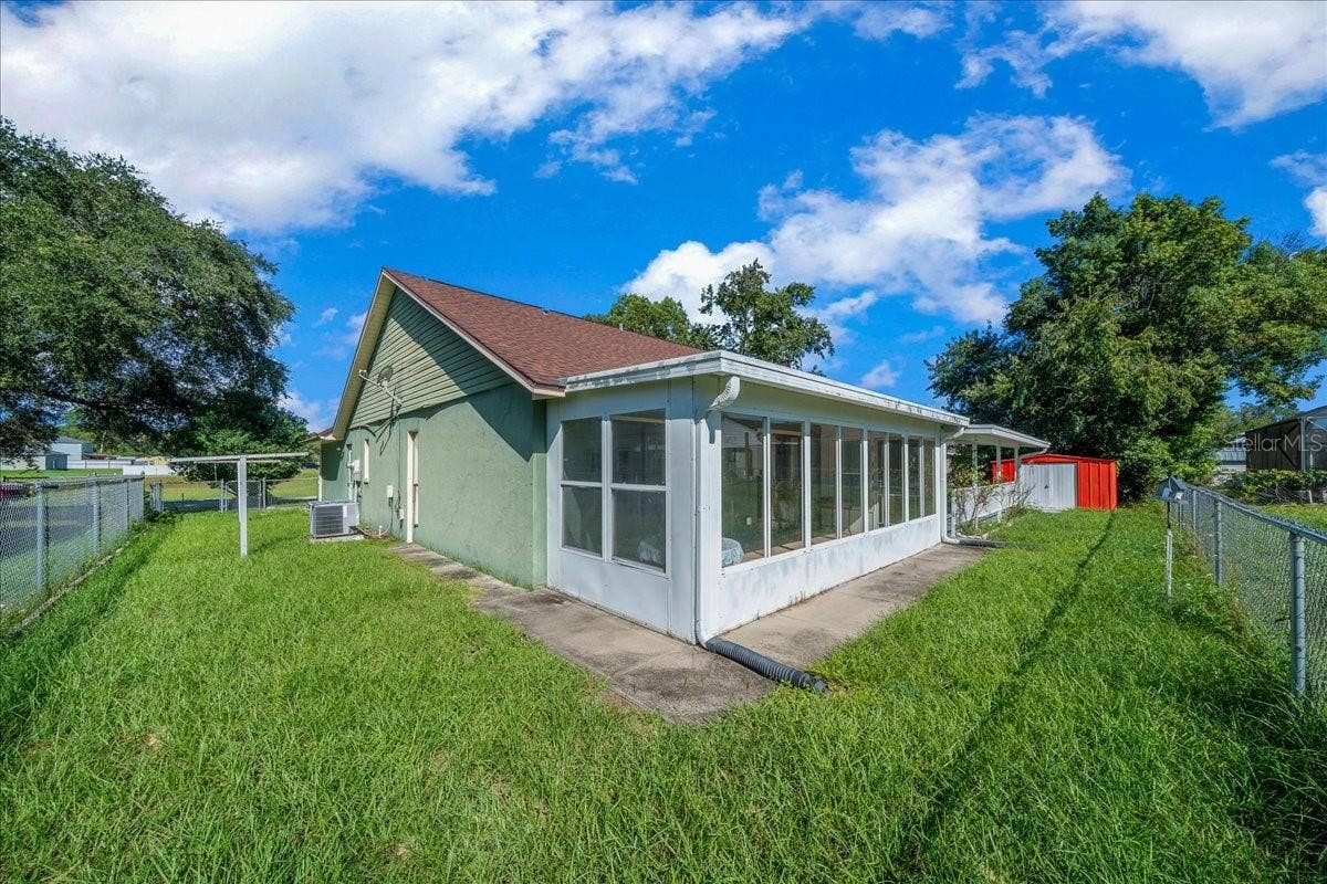 14993 SW 38TH CIRCLE, Ocala, FL 34473 Fenced in Yard