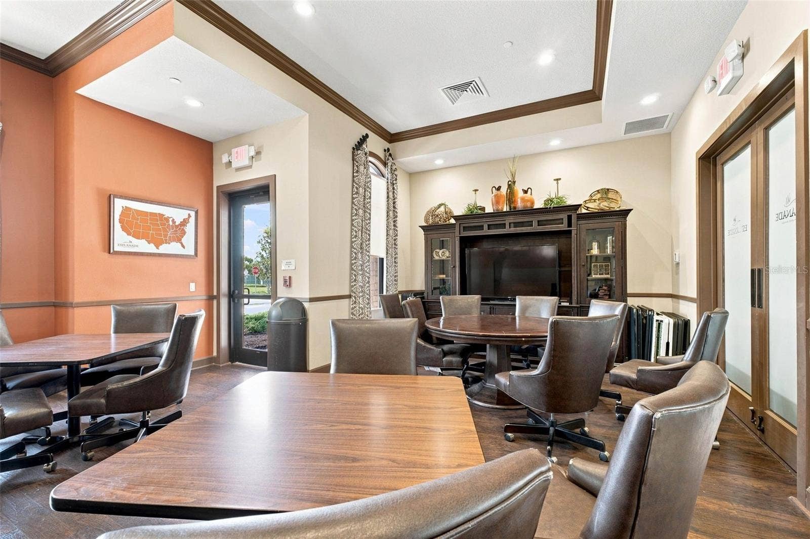 908 BRAEWOOD DRIVE, Clermont, FL 34715 908 BRAEWOOD DRIVE, Clermont, FL 34715