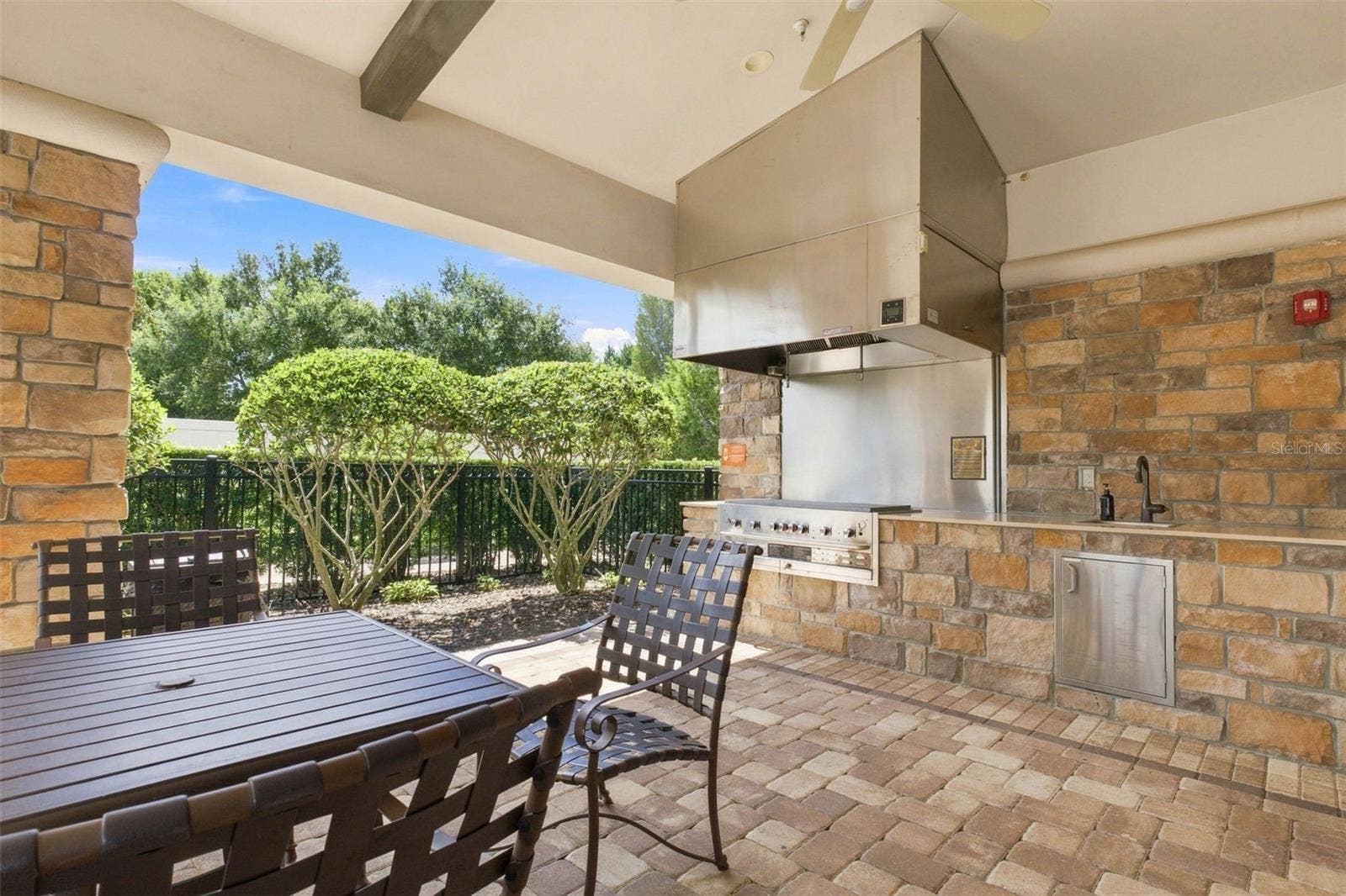 908 BRAEWOOD DRIVE, Clermont, FL 34715 908 BRAEWOOD DRIVE, Clermont, FL 34715