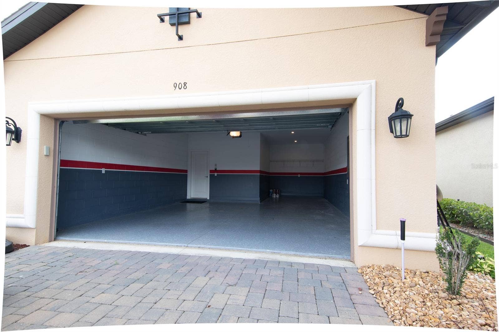908 BRAEWOOD DRIVE, Clermont, FL 34715 908 BRAEWOOD DRIVE, Clermont, FL 34715
