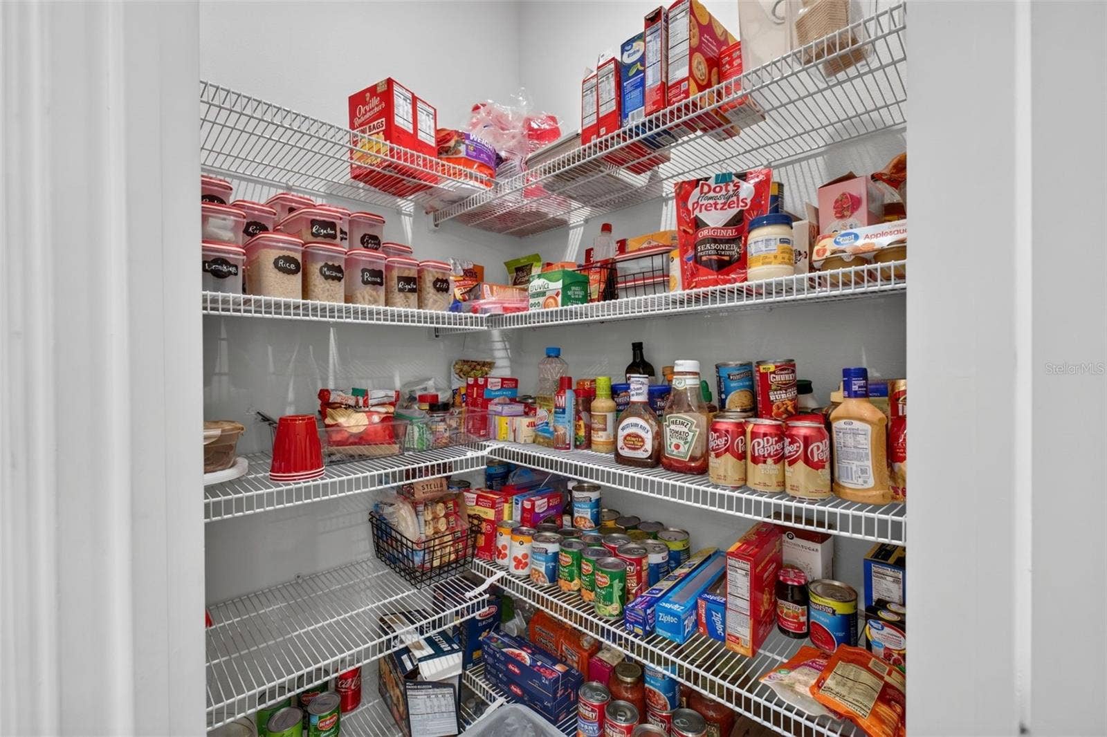 908 BRAEWOOD DRIVE, Clermont, FL 34715 Kitchen Pantry