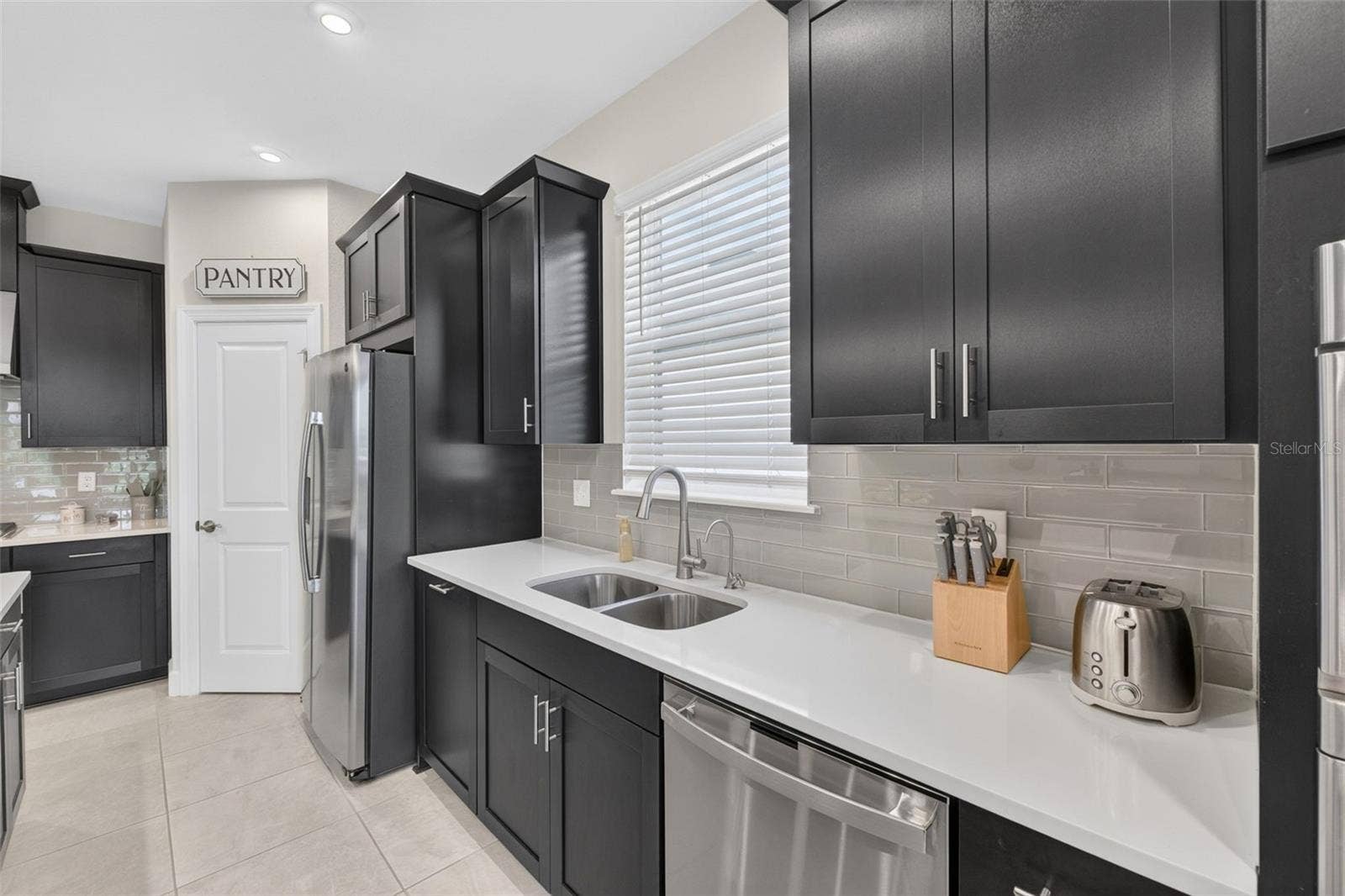 908 BRAEWOOD DRIVE, Clermont, FL 34715 908 BRAEWOOD DRIVE, Clermont, FL 34715