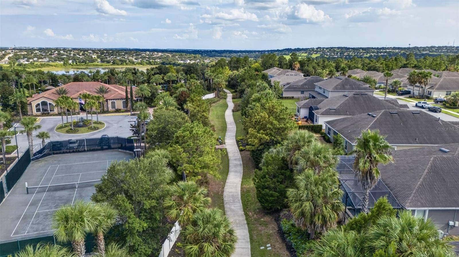 908 BRAEWOOD DRIVE, Clermont, FL 34715 Walking Trail