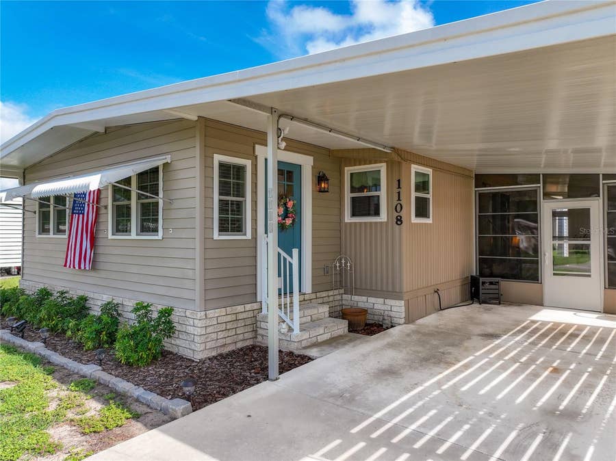 Property photo for 1108 NASSAU CIRCLE, Tavares, FL