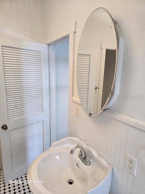 7306 EARLWOOD AVENUE, #5, Mount Dora, FL 32757 7306 EARLWOOD AVENUE, #5, Mount Dora, FL 32757
