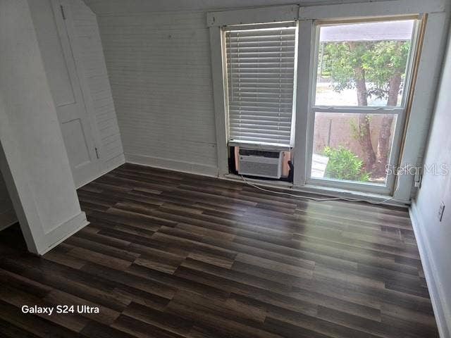 7306 EARLWOOD AVENUE, #5, Mount Dora, FL 32757 7306 EARLWOOD AVENUE, #5, Mount Dora, FL 32757