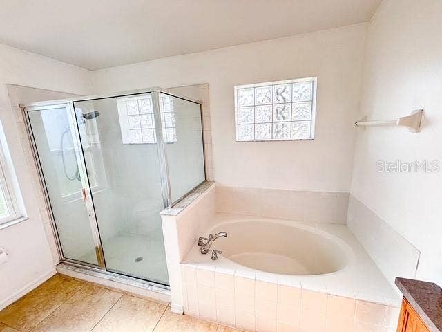309 GENTLE BREEZE DRIVE, Minneola, FL 34715 garden tub master