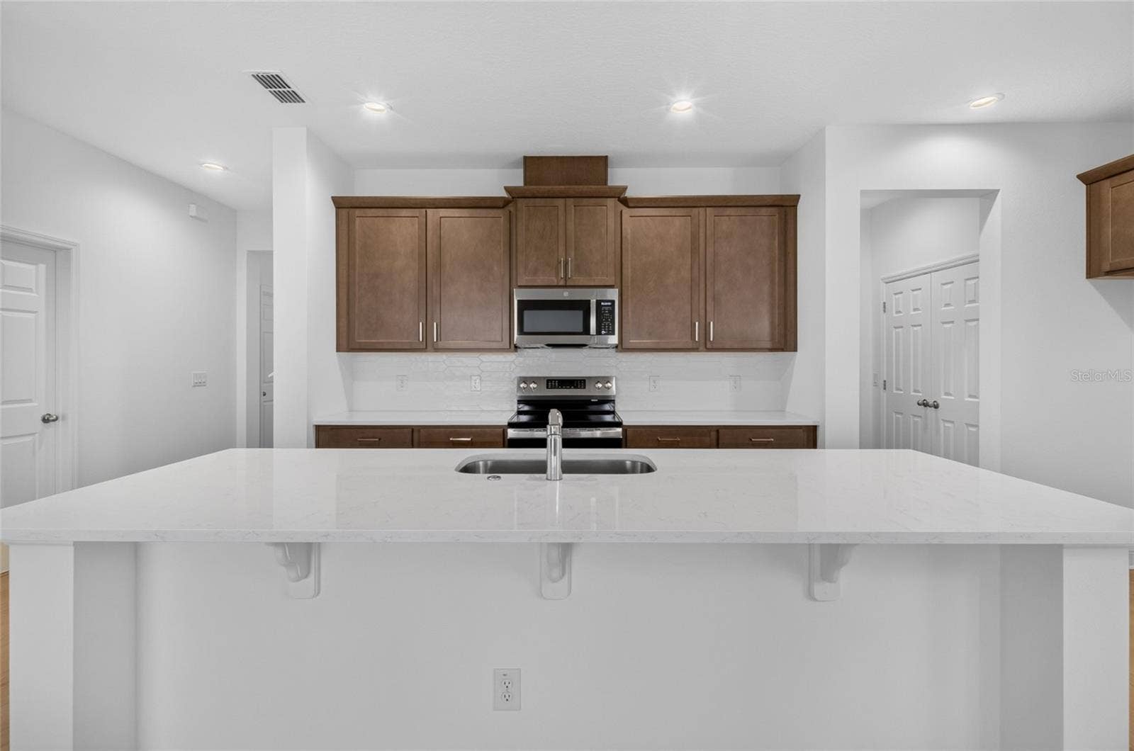 7501 CATANIA LOOP, Clermont, FL 34714 7501 CATANIA LOOP, Clermont, FL 34714