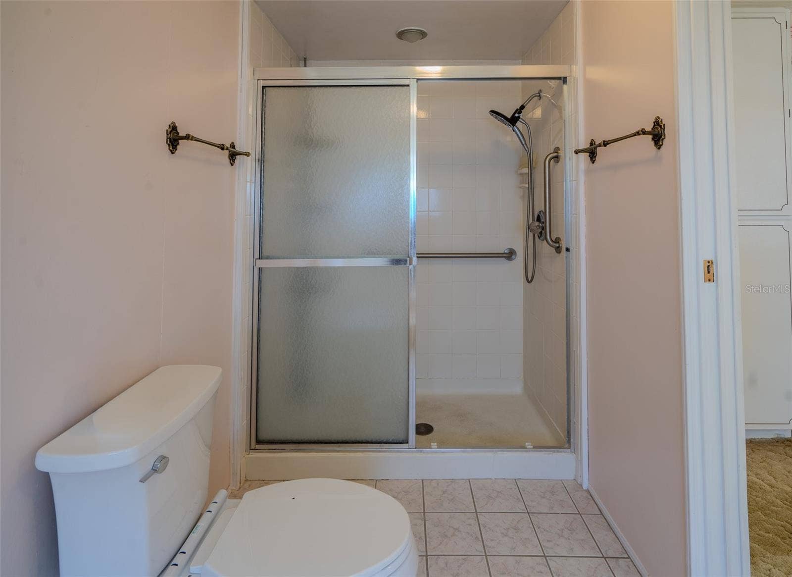 1021 HILLTOP ROAD, Tavares, FL 32778 Primary Bath Walk-in Shower
