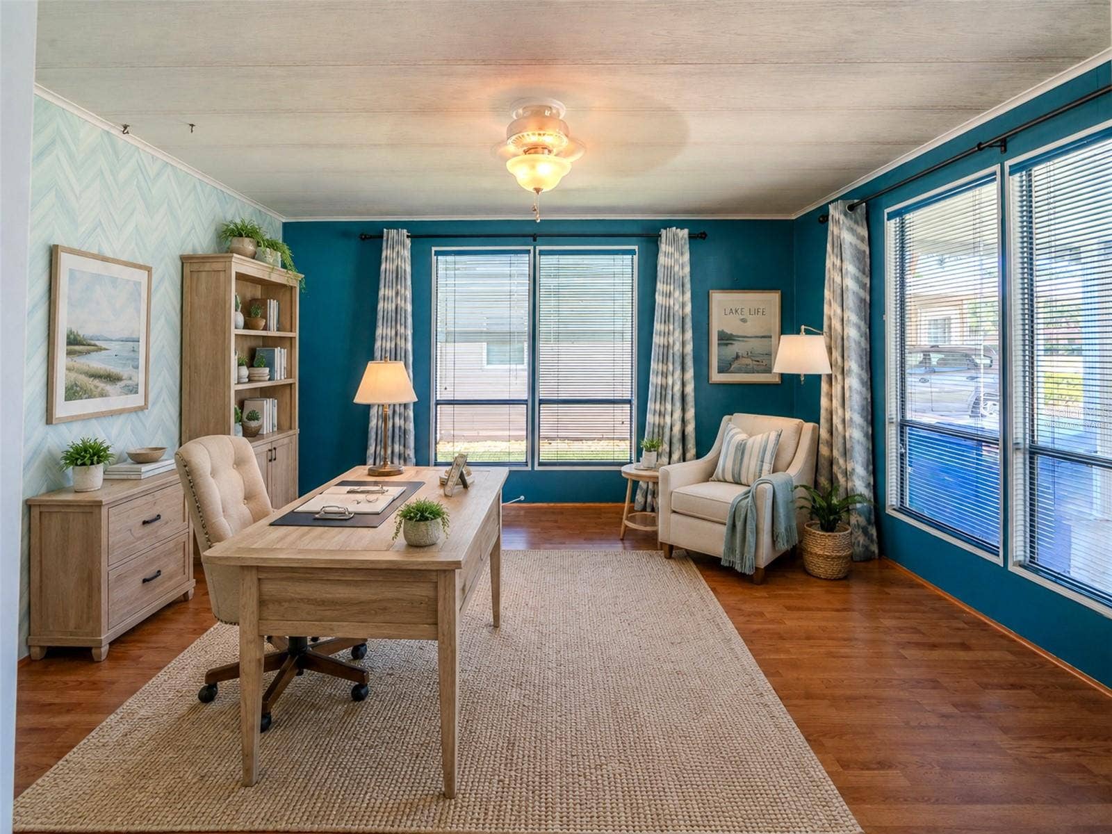 1021 HILLTOP ROAD, Tavares, FL 32778 Office , virtually staged