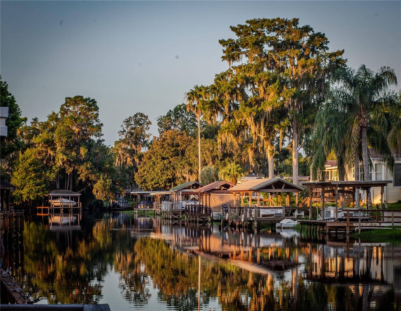 1021 HILLTOP ROAD, Tavares, FL 32778 1021 HILLTOP ROAD, Tavares, FL 32778