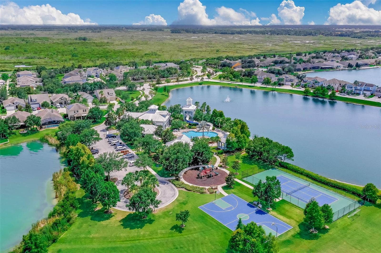 1120 WHITE WATER BAY DRIVE, Groveland, FL 34736 1120 WHITE WATER BAY DRIVE, Groveland, FL 34736