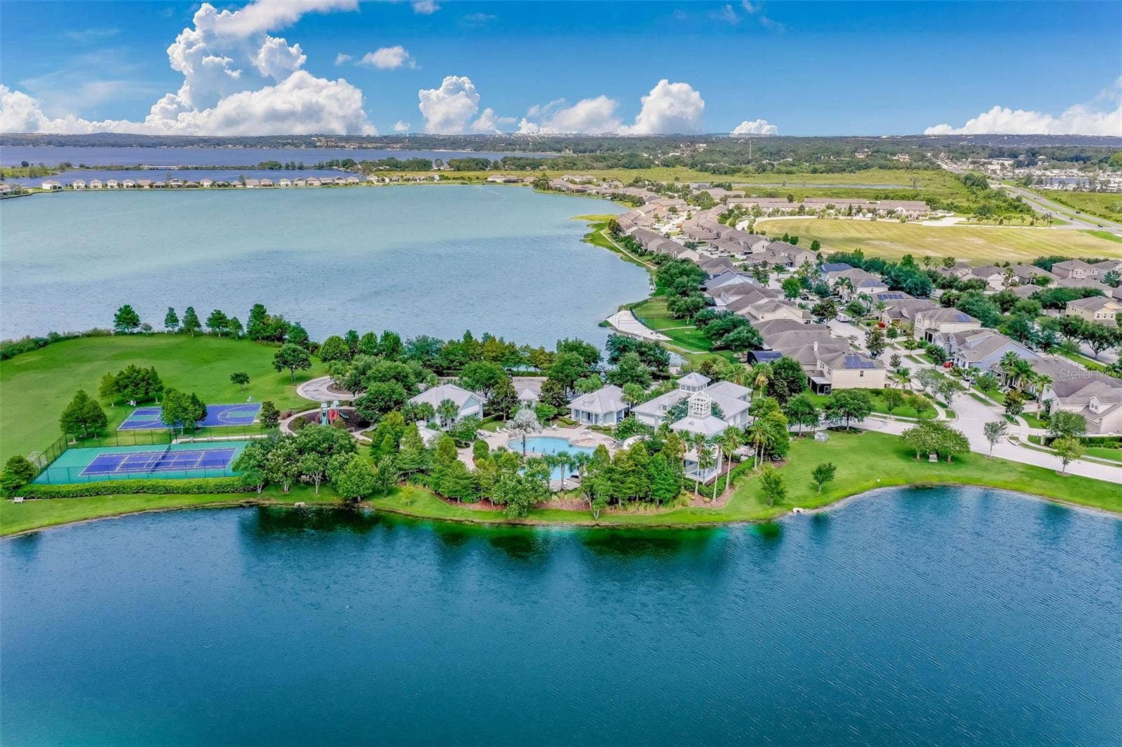 1120 WHITE WATER BAY DRIVE, Groveland, FL 34736 1120 WHITE WATER BAY DRIVE, Groveland, FL 34736