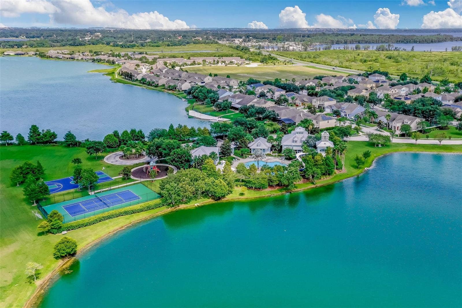 1120 WHITE WATER BAY DRIVE, Groveland, FL 34736 1120 WHITE WATER BAY DRIVE, Groveland, FL 34736