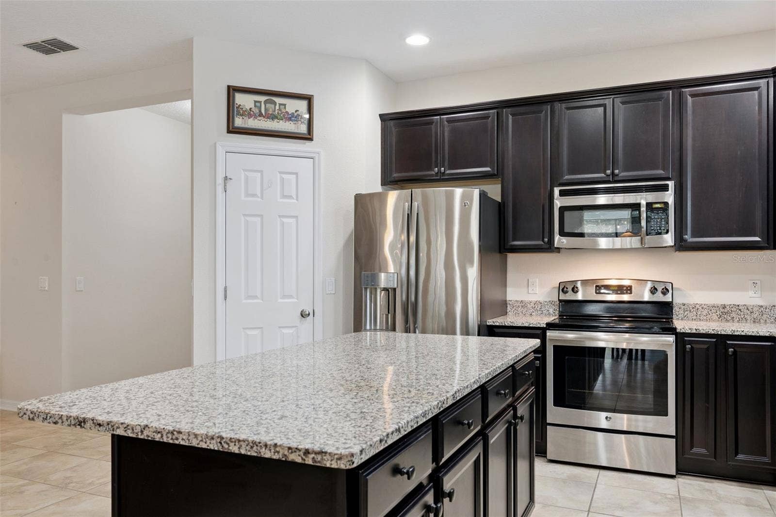 1120 WHITE WATER BAY DRIVE, Groveland, FL 34736 1120 WHITE WATER BAY DRIVE, Groveland, FL 34736