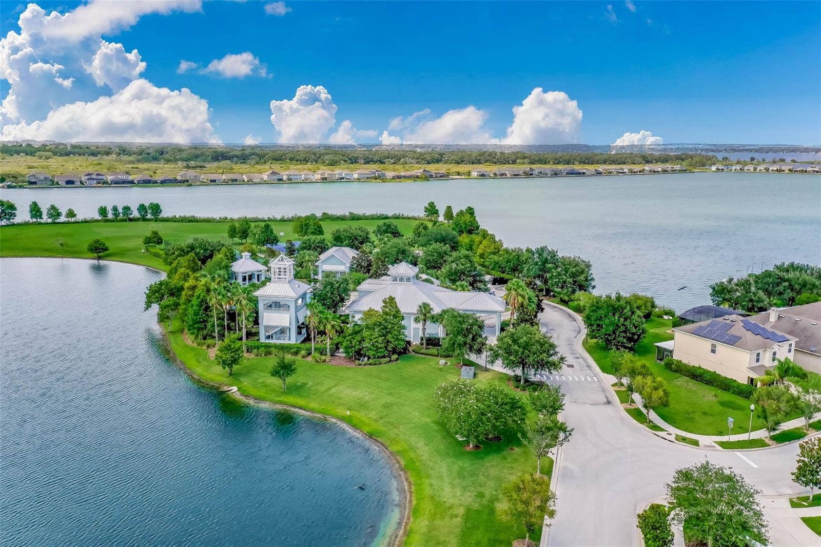 1120 WHITE WATER BAY DRIVE, Groveland, FL 34736 1120 WHITE WATER BAY DRIVE, Groveland, FL 34736