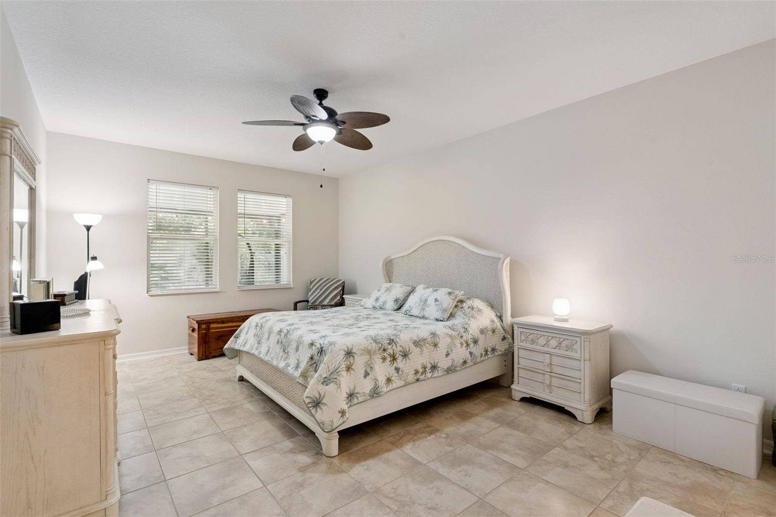 1120 WHITE WATER BAY DRIVE, Groveland, FL 34736 1120 WHITE WATER BAY DRIVE, Groveland, FL 34736