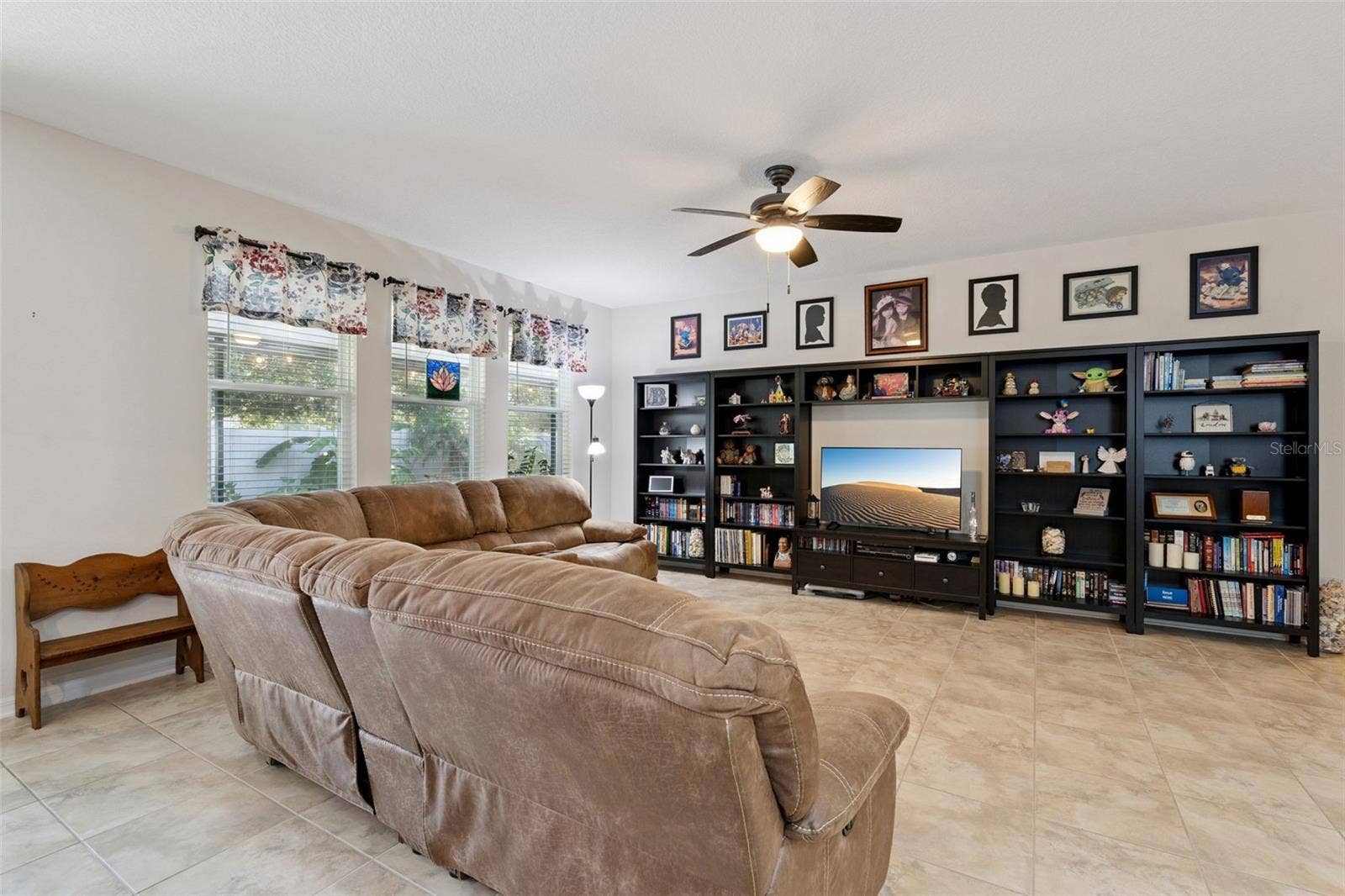 1120 WHITE WATER BAY DRIVE, Groveland, FL 34736 1120 WHITE WATER BAY DRIVE, Groveland, FL 34736
