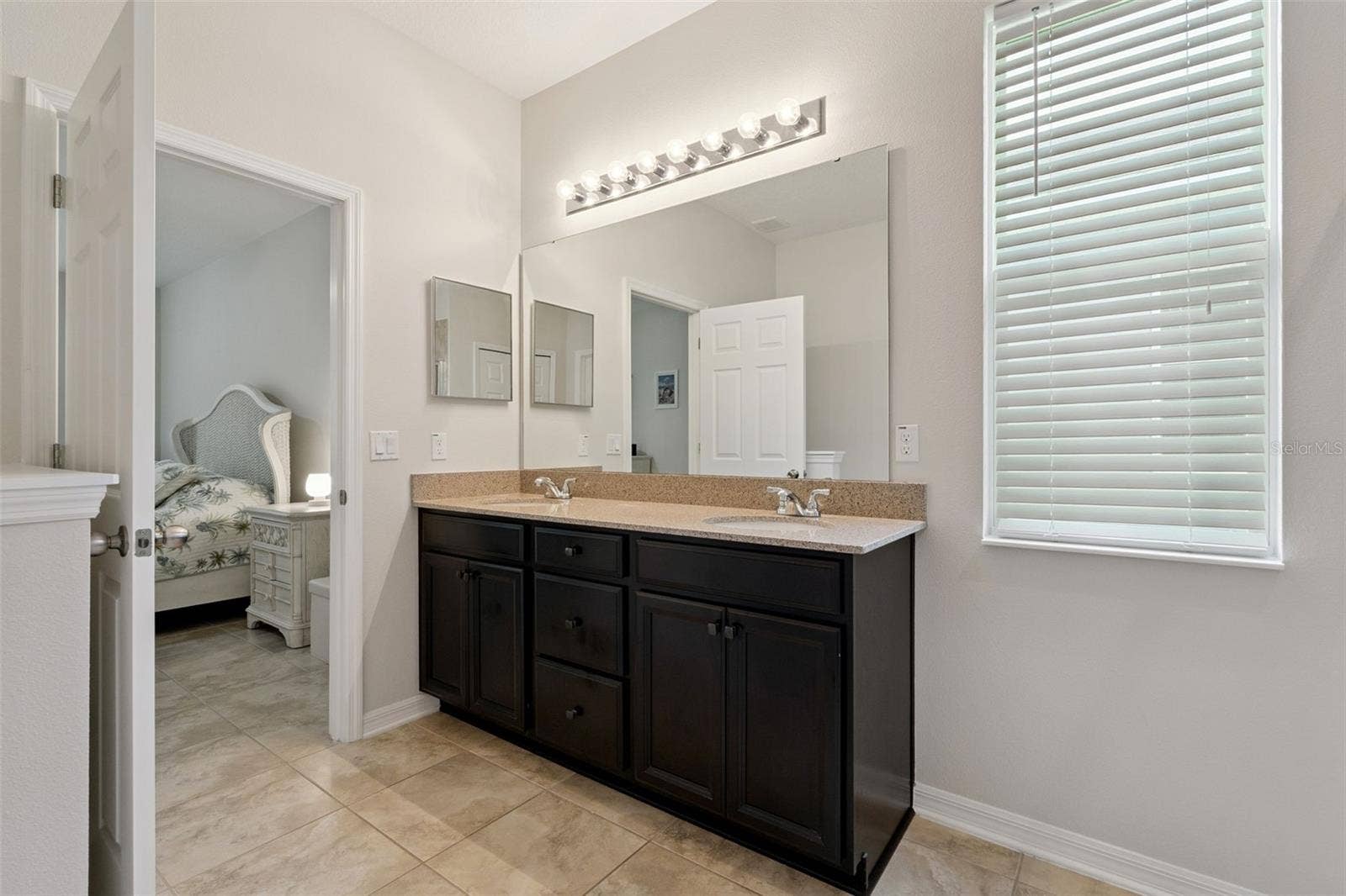1120 WHITE WATER BAY DRIVE, Groveland, FL 34736 1120 WHITE WATER BAY DRIVE, Groveland, FL 34736