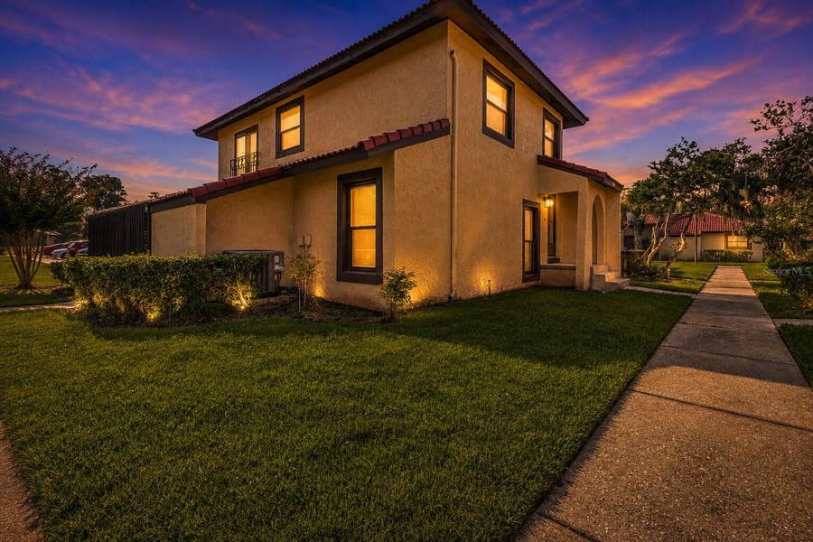 Property photo for 501 HUNTER CIRCLE, Kissimmee, FL