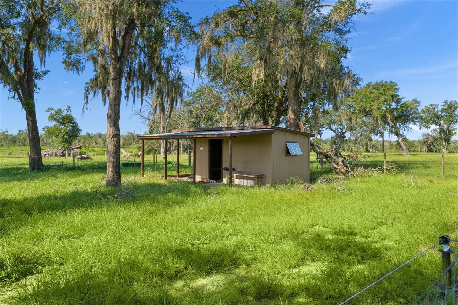 16215 DOUGLAS ROAD, Groveland, FL 34736